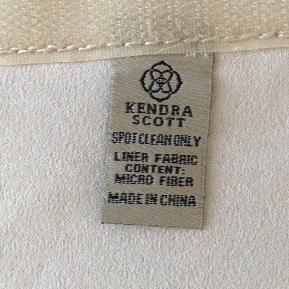 Jet Set Travel Case Kendra Turquoise with Dust Bag - Picture 15 of 16